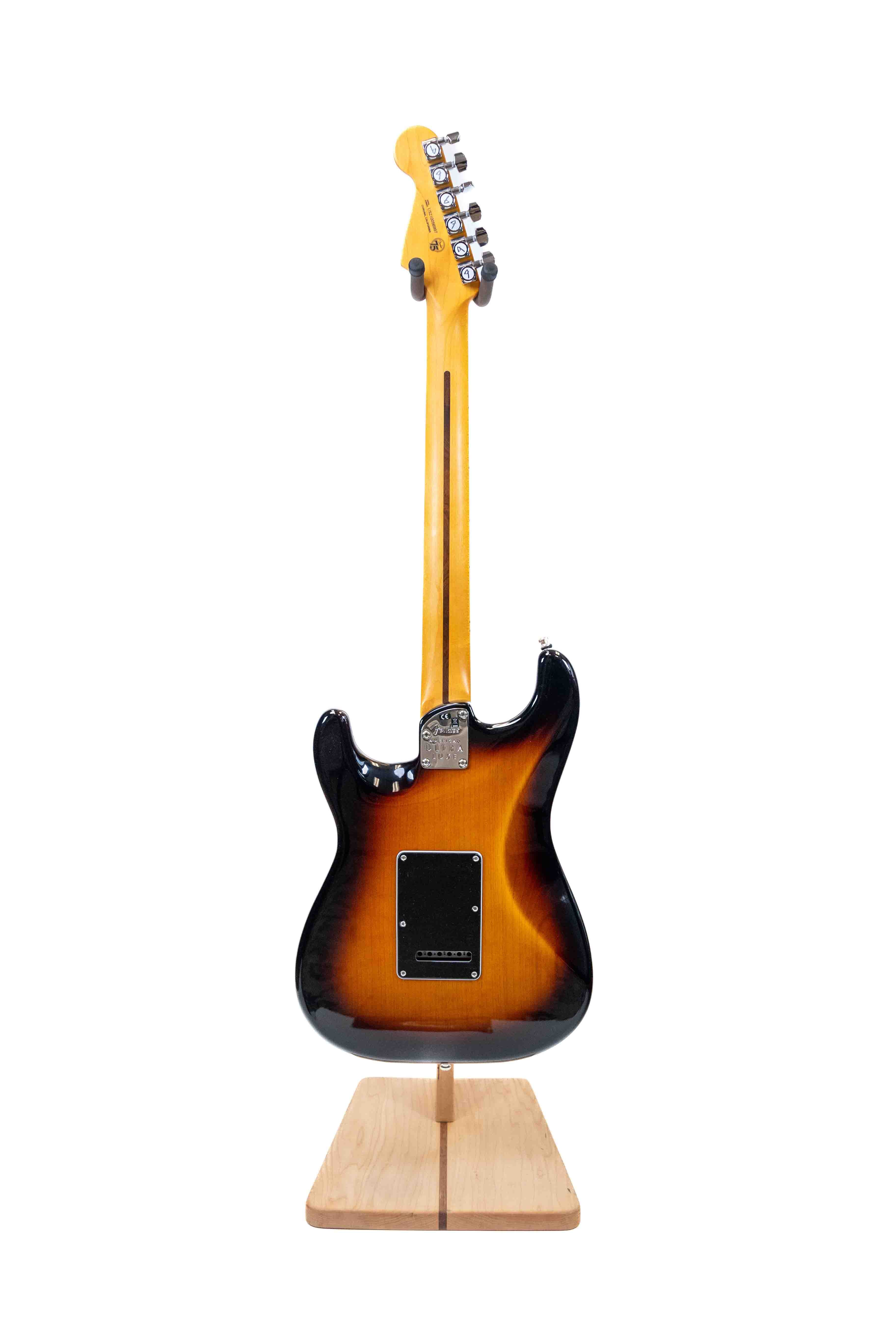 Fender American Ultra Luxe Stratocaster 2 Color Sunburst with Maple Neck